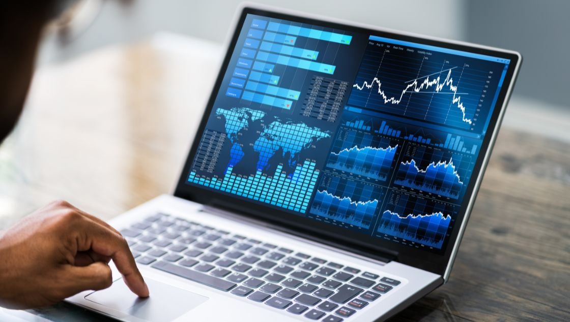 Big Data Visualization: Transforming Vast Data into Visual Insights